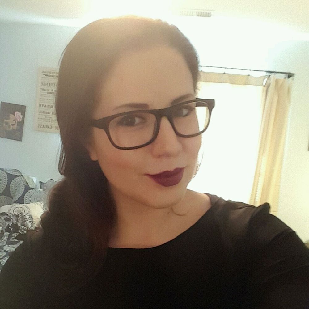 Meet your Posher, Liz